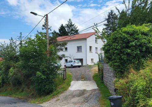RÉHABILITATION D'UNE MAISON DES ANNÉES 70 